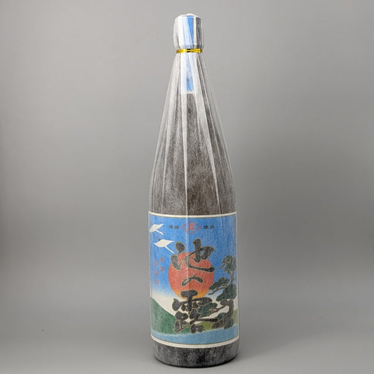 芋焼酎25度　池の露(黒麹) 1800