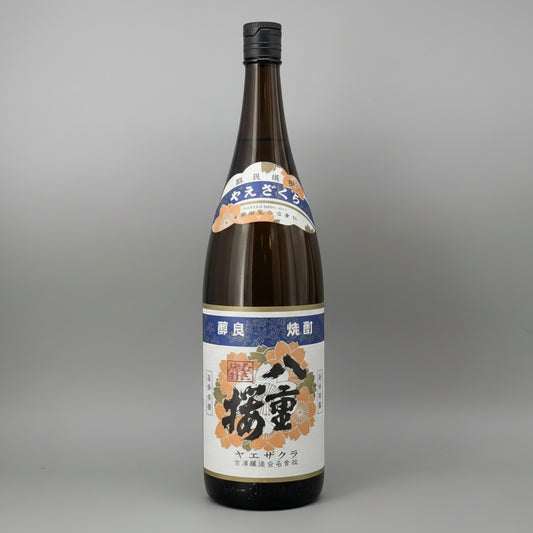 八重桜むぎ　麦焼酎25度　1800ml